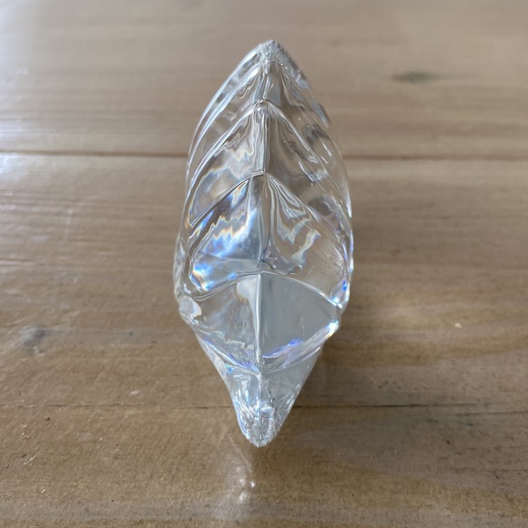 Glass Shell Paper Weight - Picture 3 of 6
